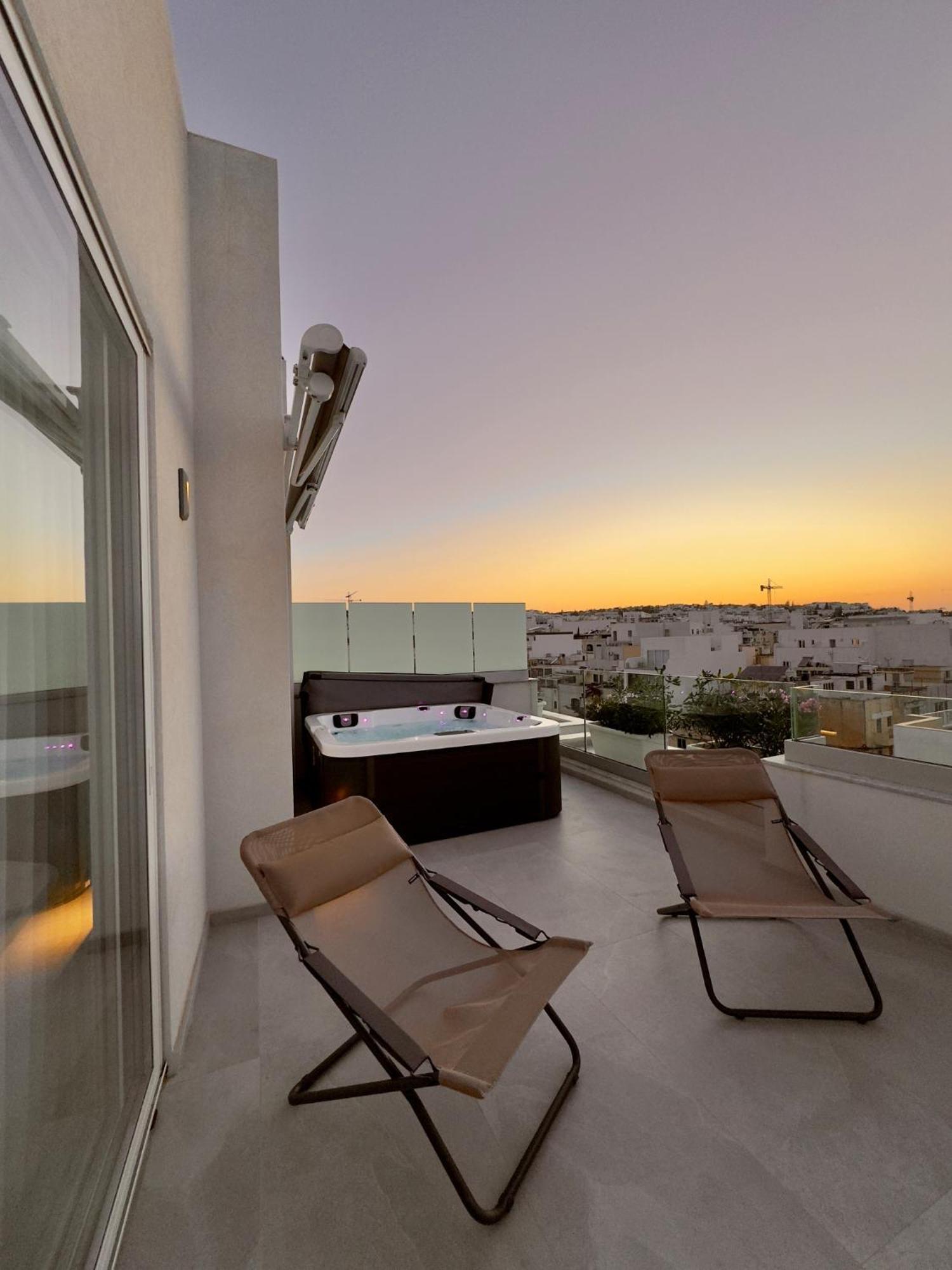 C'Est La Vie Boutik Swieqi Is-Swieqi Exteriér fotografie
