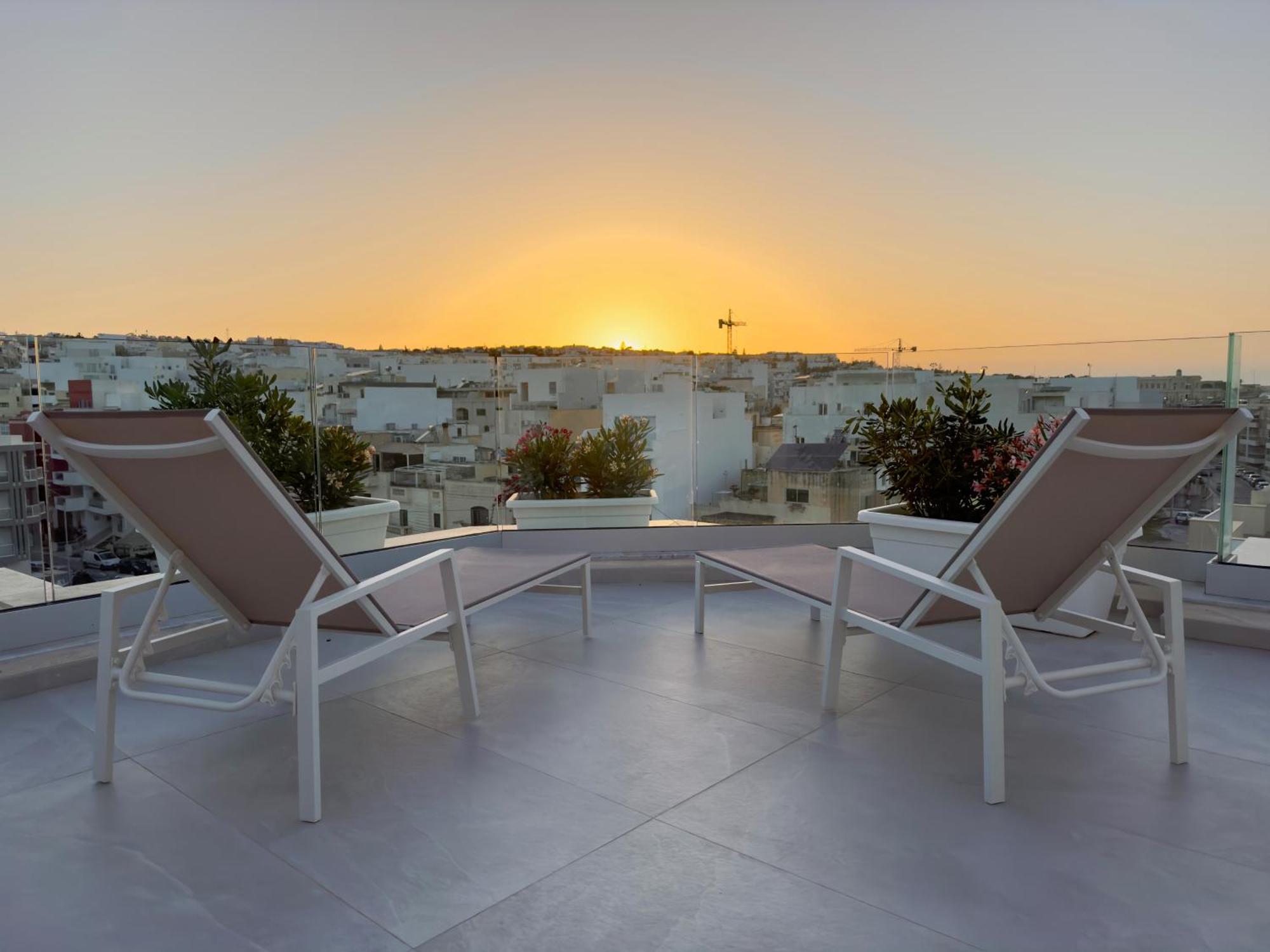 C'Est La Vie Boutik Swieqi Is-Swieqi Exteriér fotografie